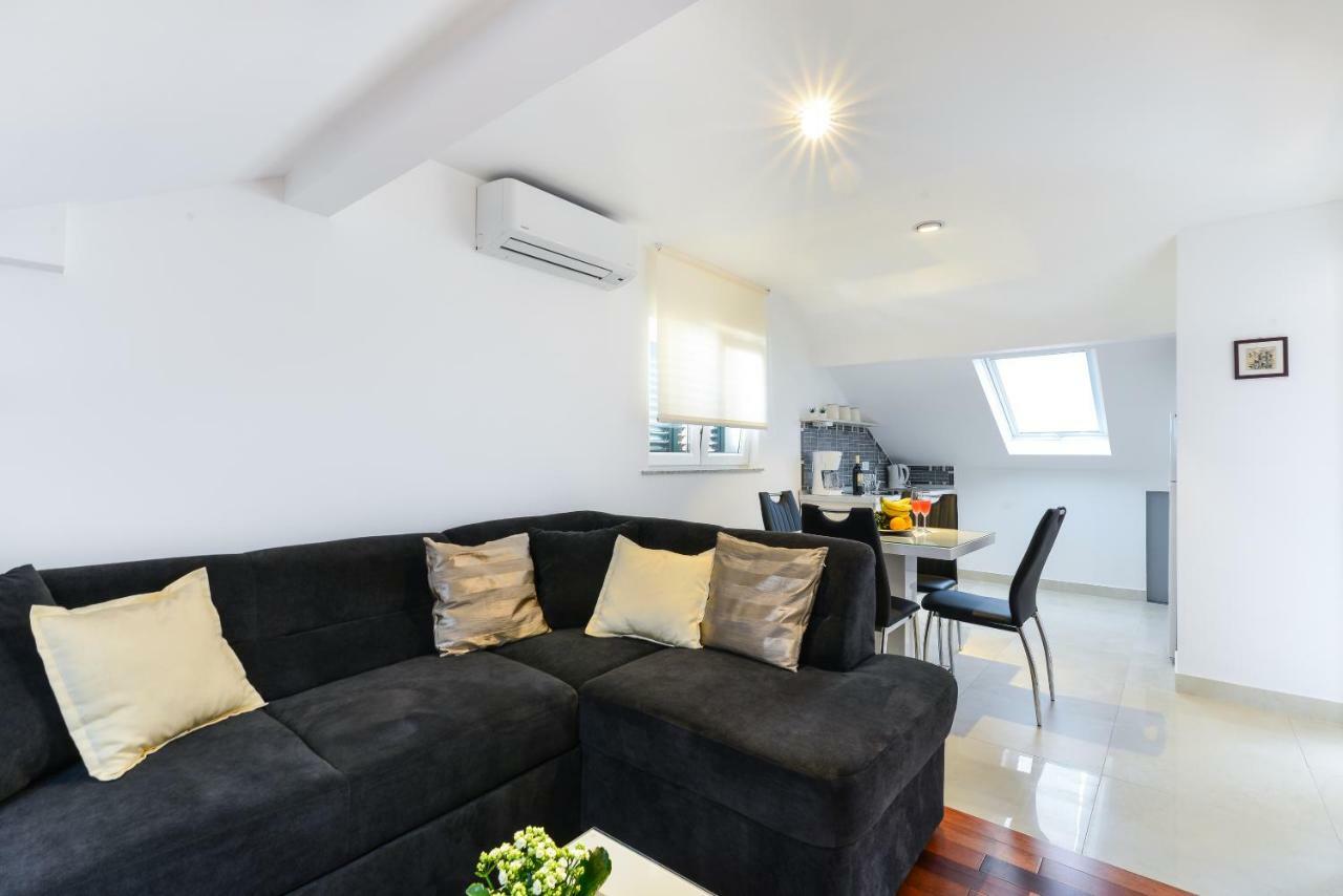 Apartment Lily Zadar Eksteriør billede
